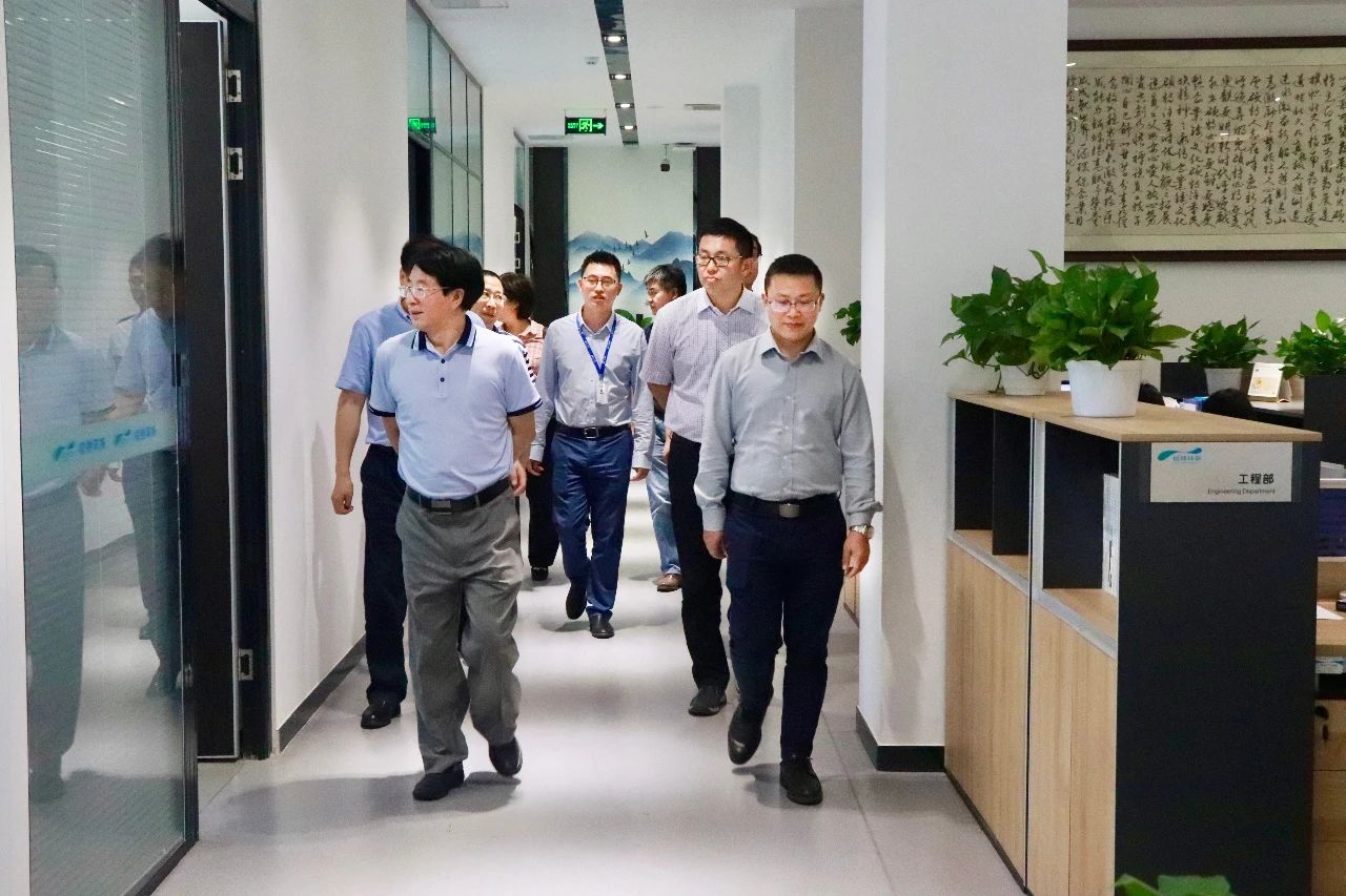 科技部、四川省科技厅领导一行走访调研硕特环保